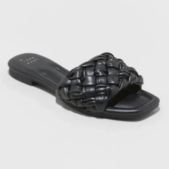 NEW A New Day Carissa Black Woven Sandals - Picture 4 of 5